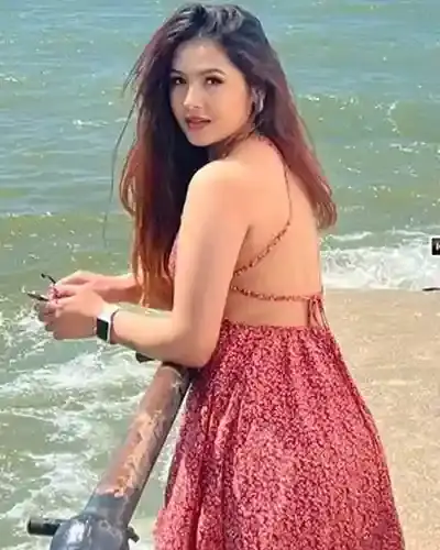 Call Girls in Hansot